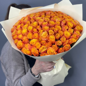 Букет из 101 огненной розы (40 см) в Пущино