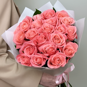 Букет из 21 коралловой розы (60 см) в Пущино