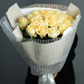 Букет из 19 роз Аваланж (70 см) в Пущино