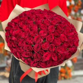 Букет 101 красная роза Кения (50 см) в Пущино