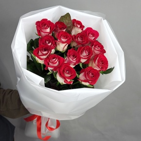 Букет из 15 рубиновых роз (70 см) в Пущино
