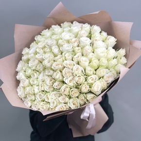 Букет 101 белая роза кения (50 см) в Пущино