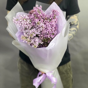 Букет из 9 веток ароматной сирени в Пущино