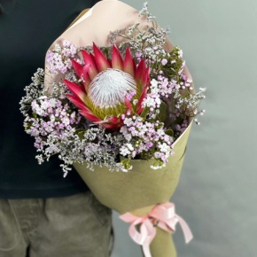 Букет из хамелациума, лимонниума и протеи в Пущино