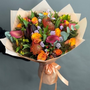 Букет "Даниэлла" из калл, роз, гиперикума, сафари, капса и лейко в Пущино