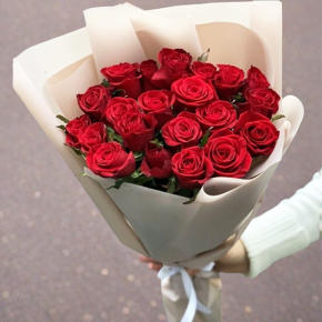 Букет 21 красная роза (60 см) в Пущино