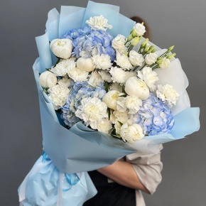 Букет "Глазурь" из гортензий, пионов, диантусов, хризантем и эустом в Пущино