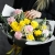 Букет "Моя нежность" из лимонных роз, ромашек и диантусов в Пущино
